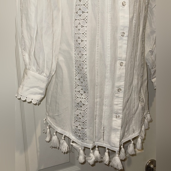 L’ATISTE White Detailed button down shirt dress with self tie faux leather belt - Picture 6 of 11